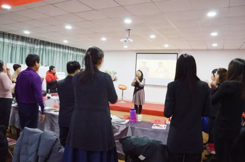 修遠世紀家庭教育導航班第四期正式開課，開啟教育咨詢服務新篇章